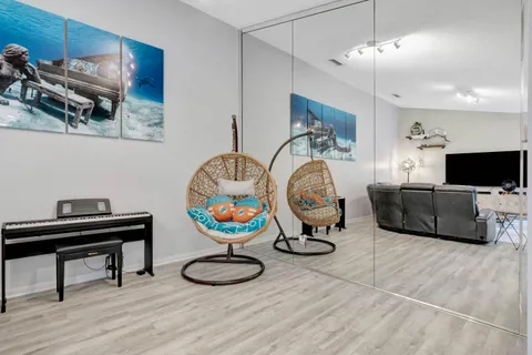 $350,000 | 4904 Lake Catherine Drive, Palm Beach Gardens, FL 33403