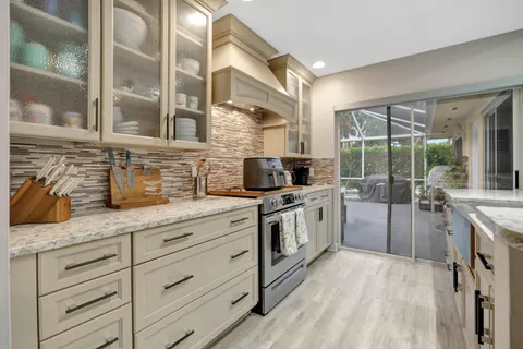 $350,000 | 4904 Lake Catherine Drive, Palm Beach Gardens, FL 33403