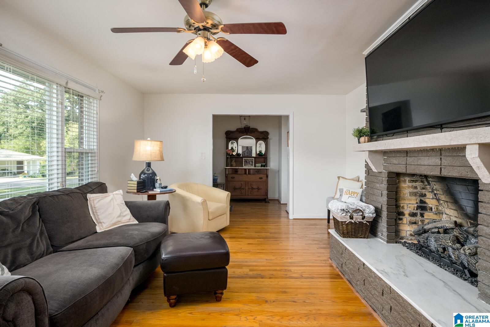 215 Handley Road Gardendale, AL 35071 - Photo 7 of 40