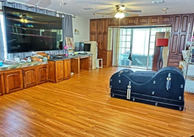 $459,900 | 2051 Vista Del Sol Circle, Unit 201, Lutz, FL 33558