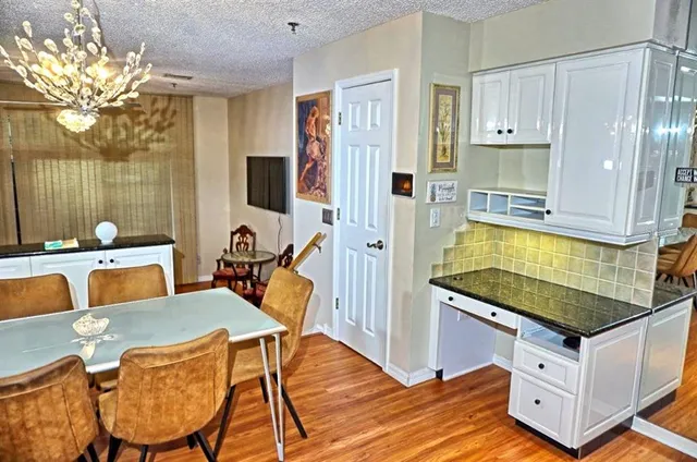 $459,900 | 2051 Vista Del Sol Circle, Unit 201, Lutz, FL 33558