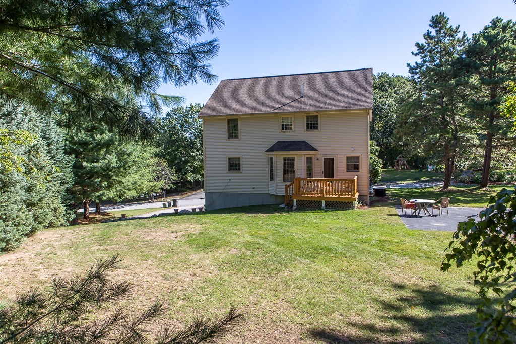 5 West Parish Ridge Road Haverhill, MA 01832 - Photo 15 of 16 Gallery Image 15