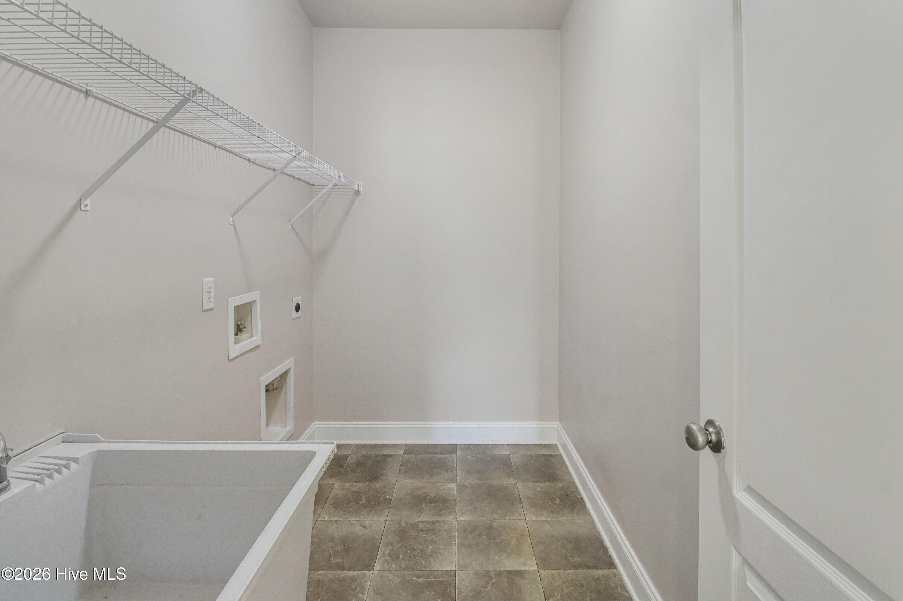 159 River Winding Road Jacksonville, NC 28540 - Photo 14 of 22 Gallery Image 14