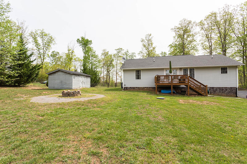 1971 Quaker Church Road Bedford, VA 24523 - Photo 41 of 47 DGA_1781