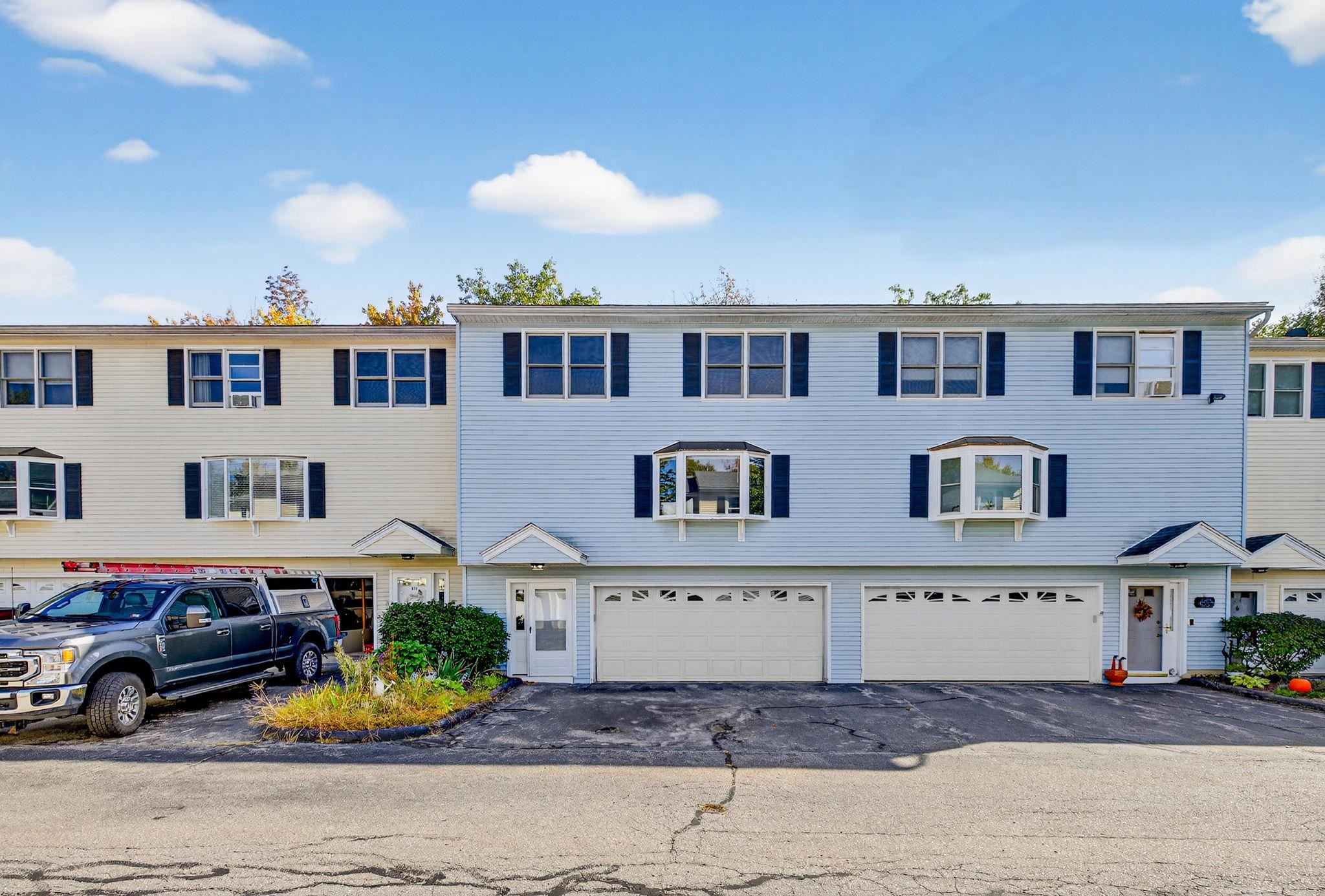 620 Hackett Hill Road Manchester, NH 03102 - Photo 4 of 35