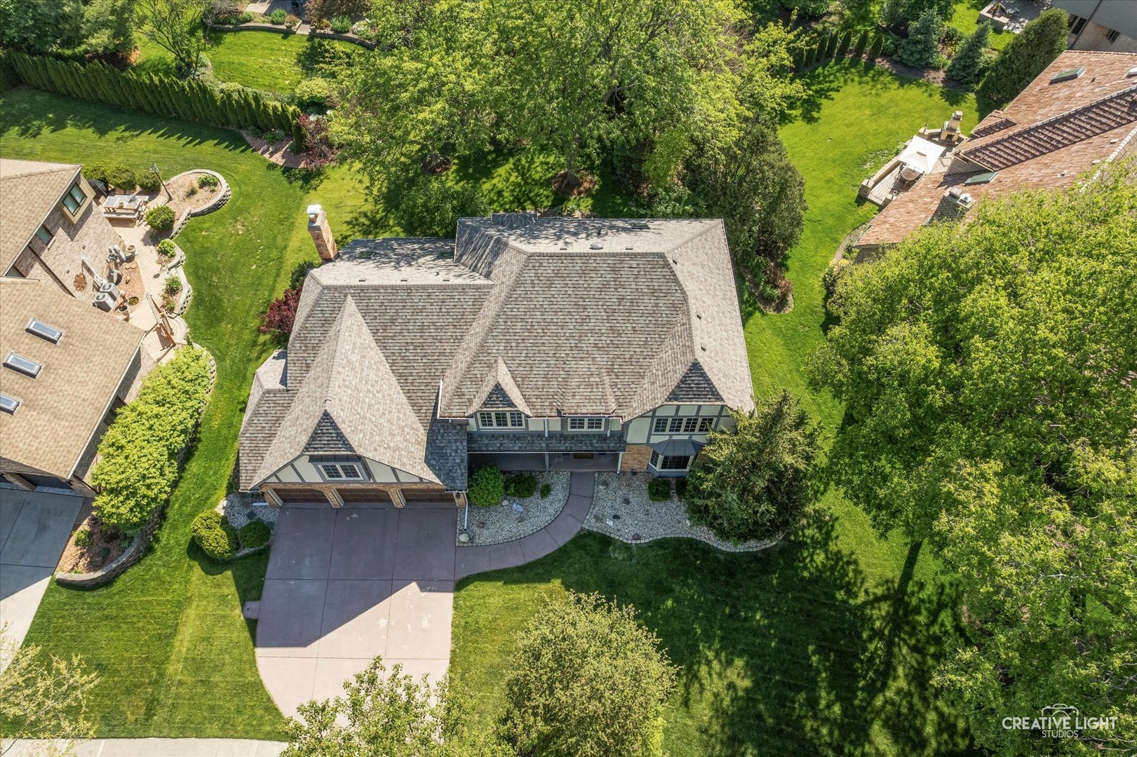3112 Turnberry Road St. Charles, IL 60174 - Photo 33 of 43 an aerial view of a house with a yard basket ball court and outdoor seating
