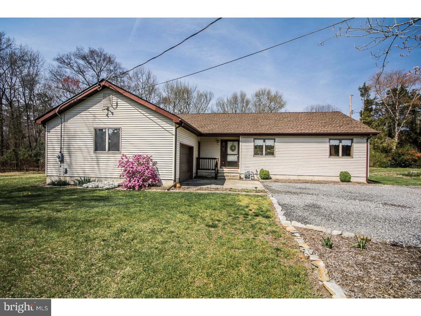 112 4 Mile Road Pemberton, NJ 08068 - Photo 2 of 19
