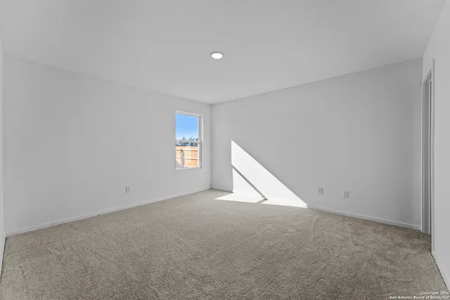 $275,000 | 101 Ellendale Place, Fredericksburg, TX 78624