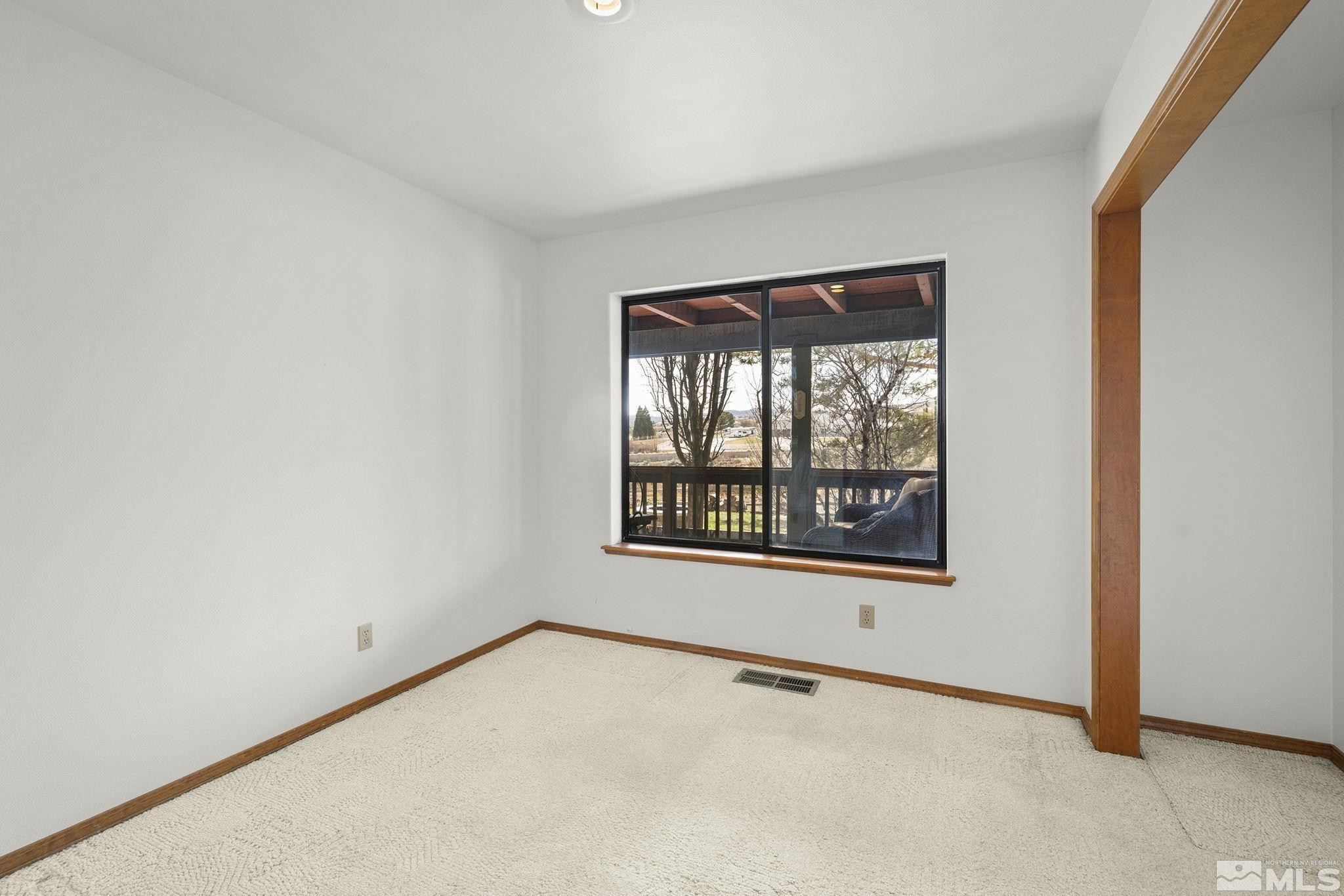 80 Cassas Court Reno, NV 89511 - Photo 31 of 40 an empty room with a window