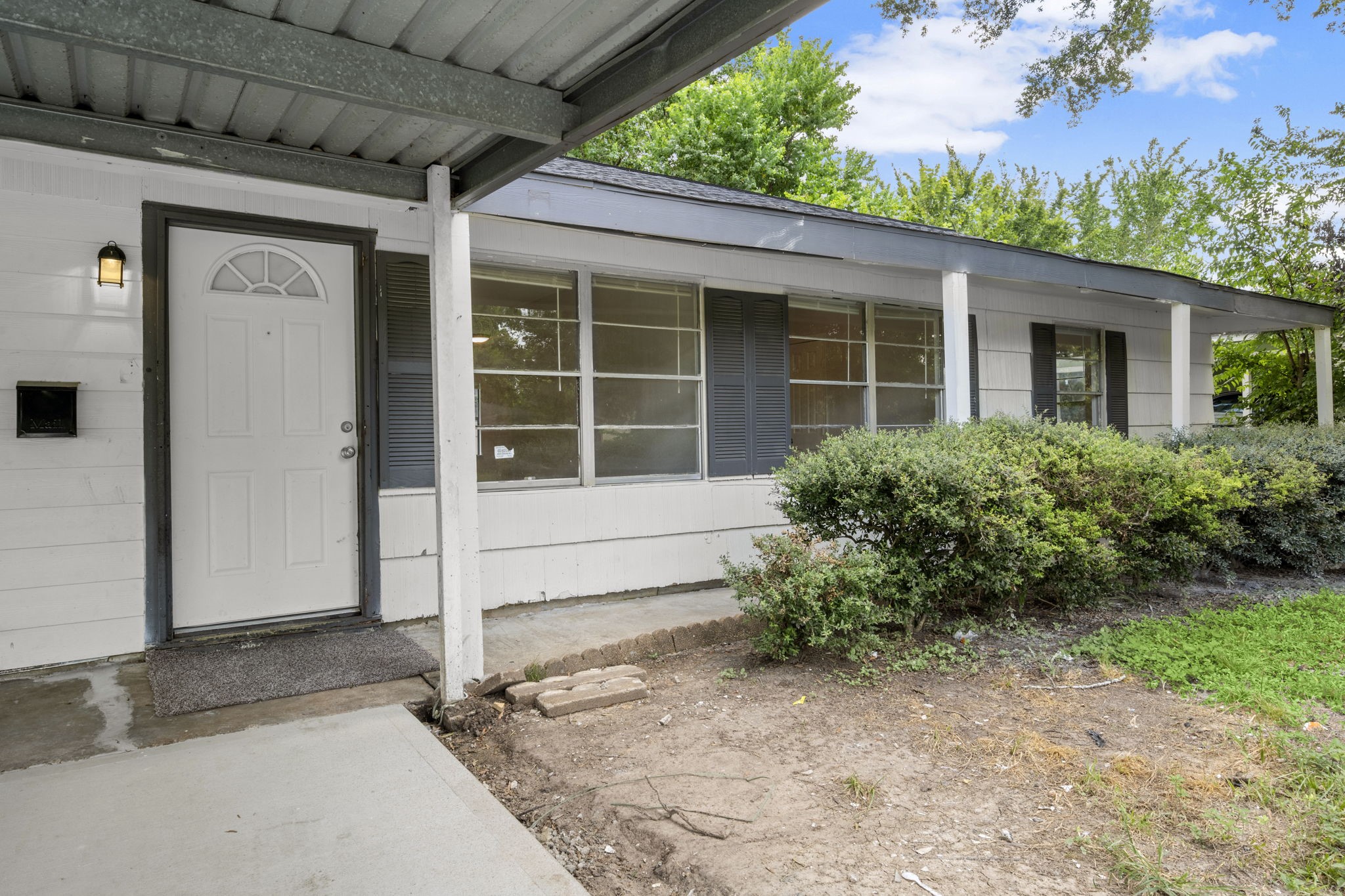 5219 Myrtlewood Street Houston, TX 77033 - Photo 36 of 36