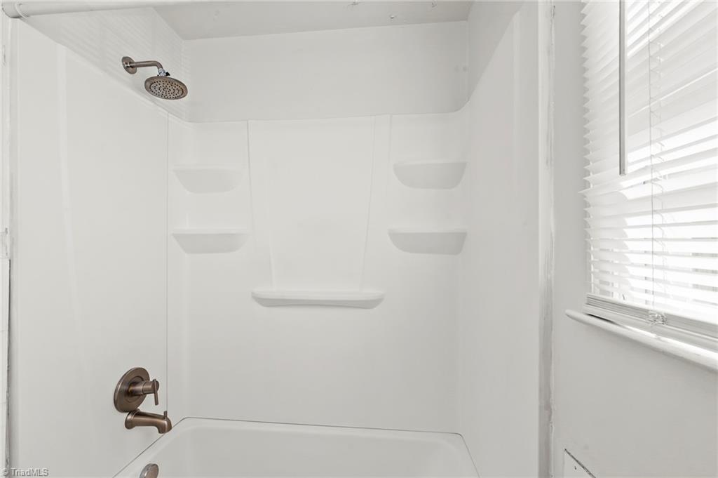 3624 Yadkinville Road Winston-Salem, NC 27106 - Photo 13 of 24