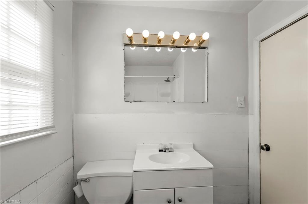 3624 Yadkinville Road Winston-Salem, NC 27106 - Photo 18 of 24