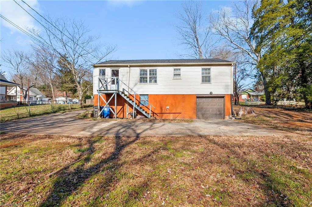 3624 Yadkinville Road Winston-Salem, NC 27106 - Photo 21 of 24