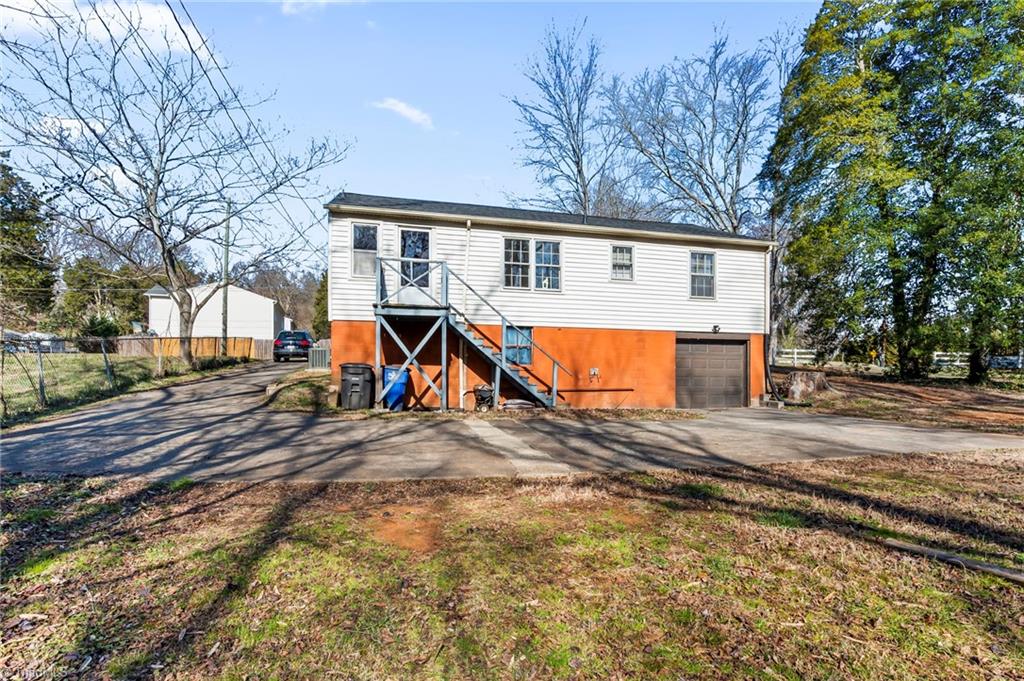 3624 Yadkinville Road Winston-Salem, NC 27106 - Photo 22 of 24