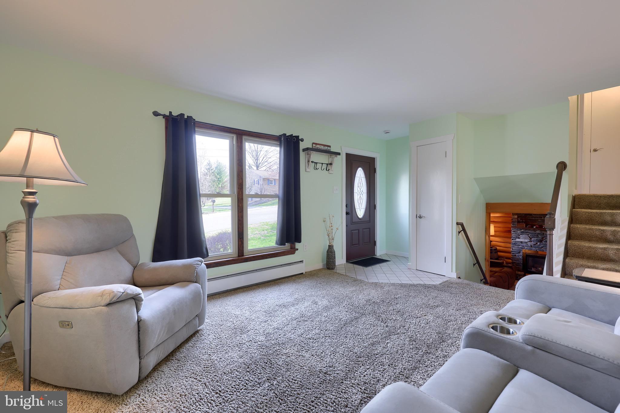 8 Bunker Hill Road Stevens, PA 17578 - Photo 20 of 59 Living Room