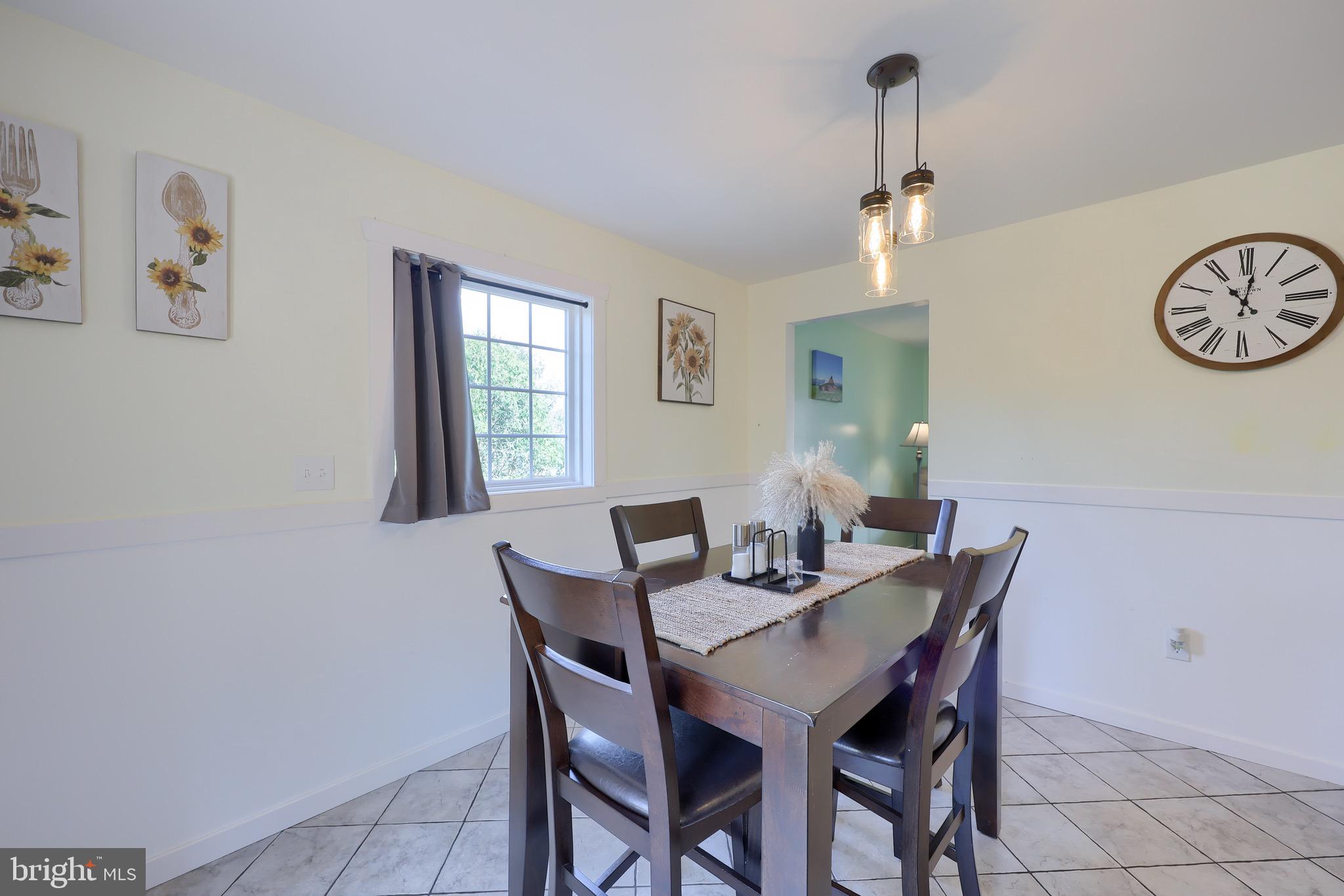 8 Bunker Hill Road Stevens, PA 17578 - Photo 24 of 59 Dining Area