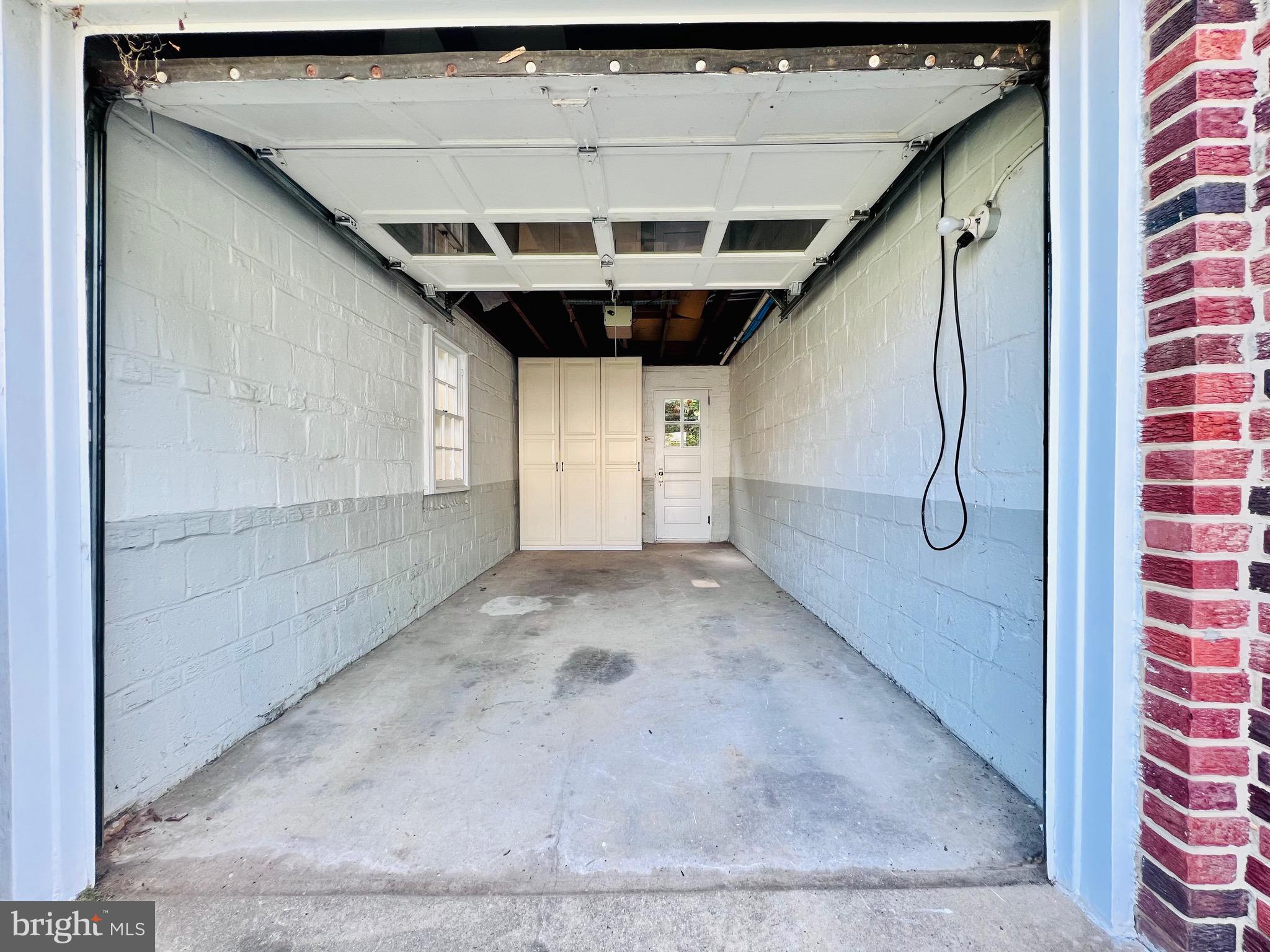 7208 Exeter Road Bethesda, MD 20814 - Photo 26 of 26 Garage with remote