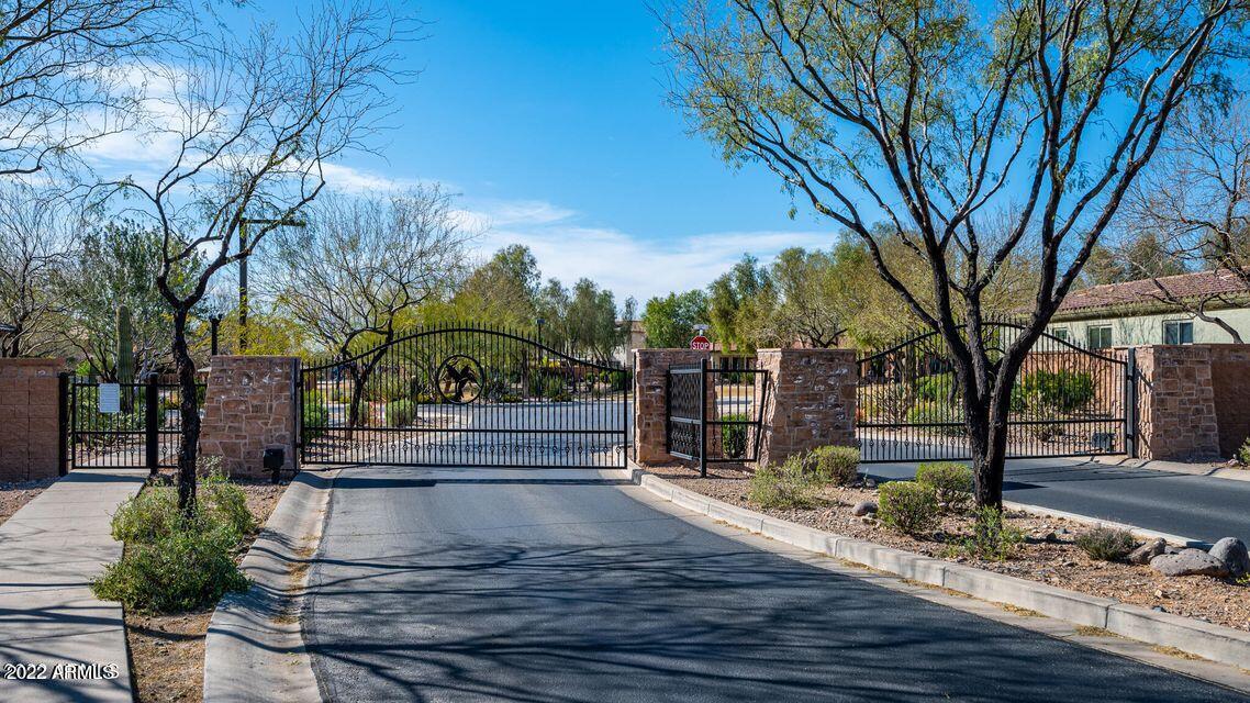 2413 West Sienna Bouquet Place Phoenix, AZ 85085 - Photo 2 of 61 Gated entry