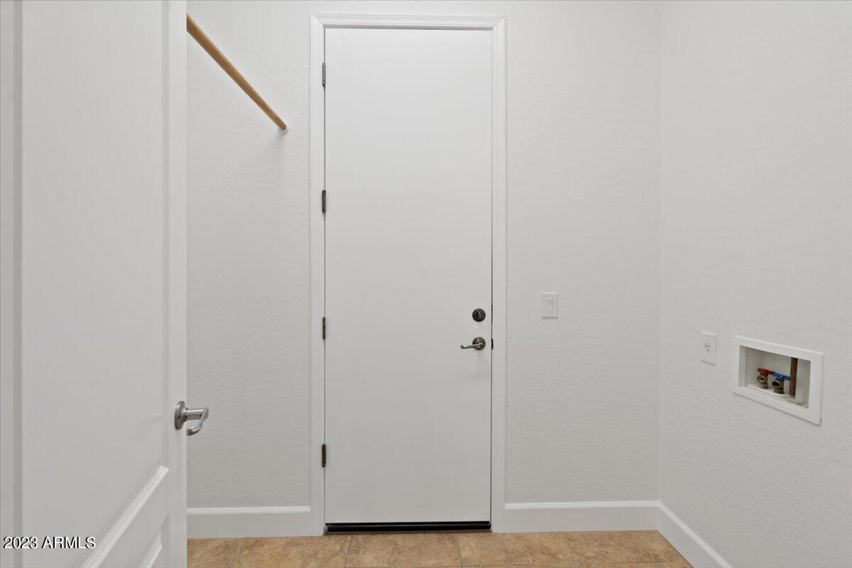 2413 West Sienna Bouquet Place Phoenix, AZ 85085 - Photo 47 of 61 a view of an empty room