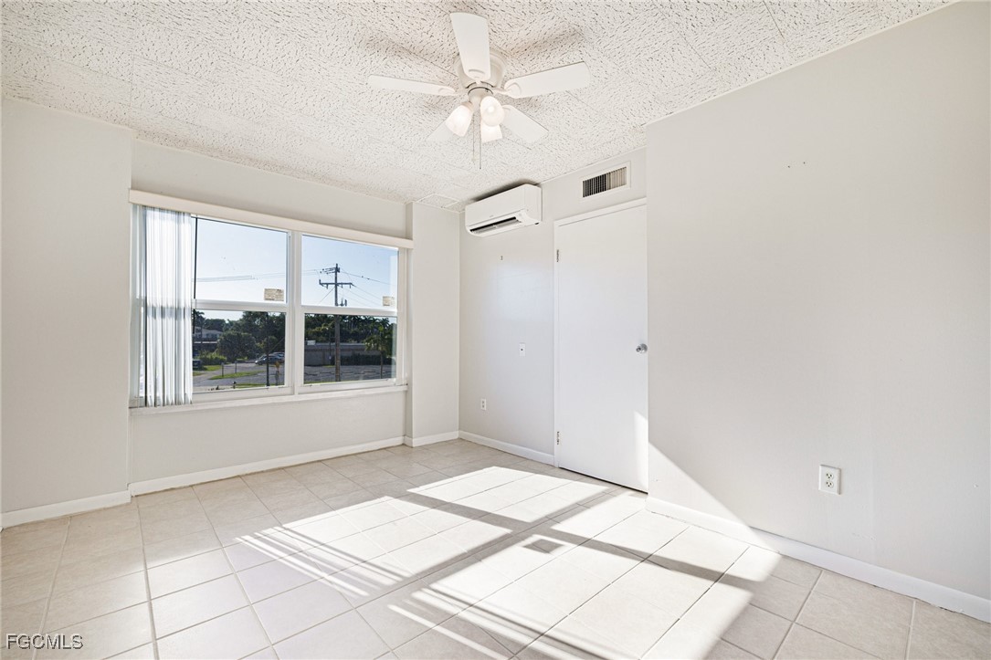 2350 West First Street, Unit 205 Fort Myers, FL 33901 - Photo 18 of 43