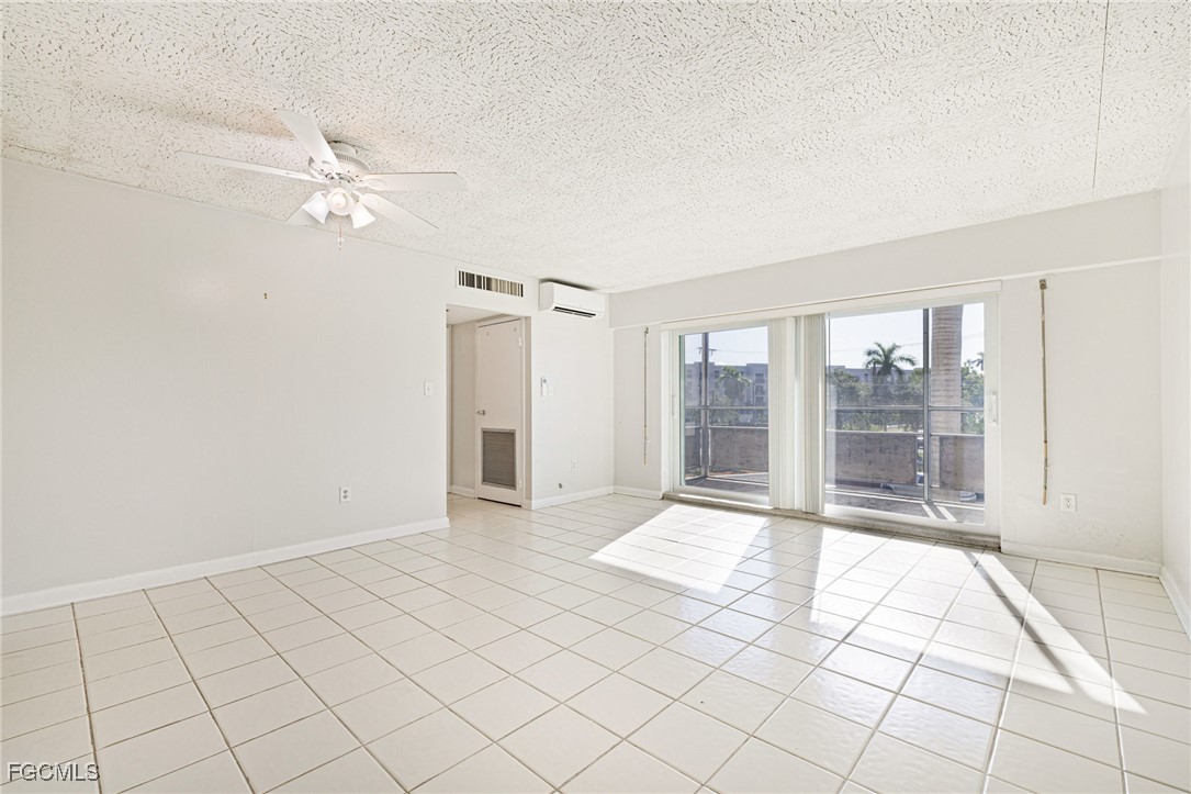 2350 West First Street, Unit 205 Fort Myers, FL 33901 - Photo 10 of 43