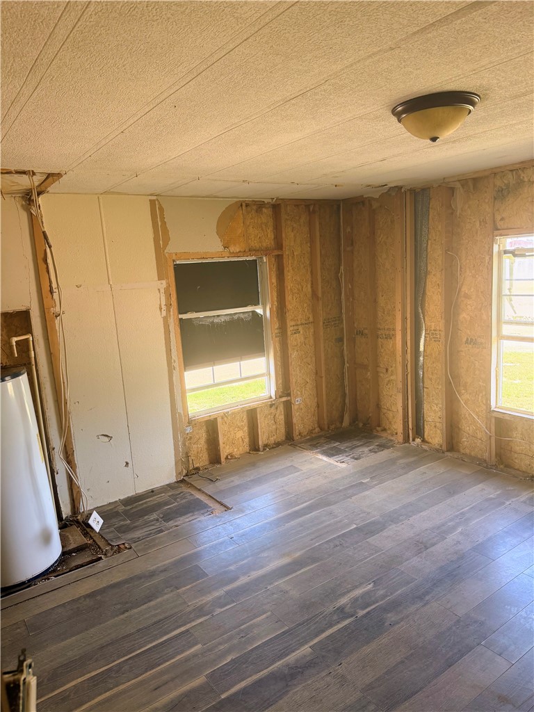 801 Southwest Ave A Andrews, TX 79714 - Photo 13 of 20