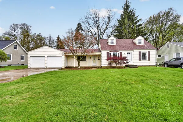 $159,000 | 206 Pleasantview Drive, Battle Creek, MI 49017