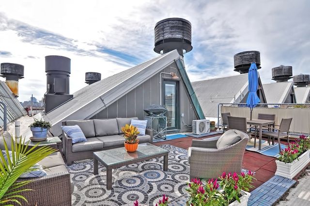 $844,000 | 42 8th Street, Unit 3507, Boston, MA 02129