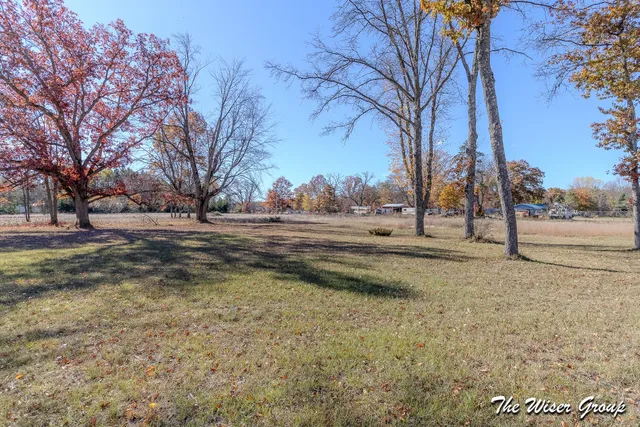 $47,900 | 2072 West 15 Mile Road, Bitely, MI 49309