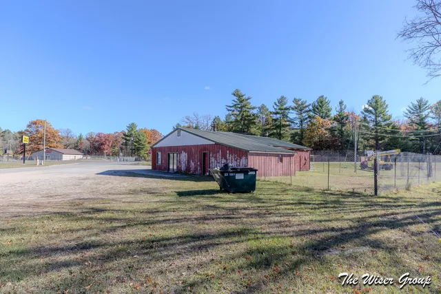 $47,900 | 2072 West 15 Mile Road, Bitely, MI 49309