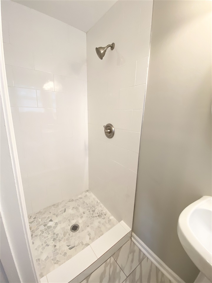 1118 Marcia Road Memphis, TN 38117 - Photo 8 of 15