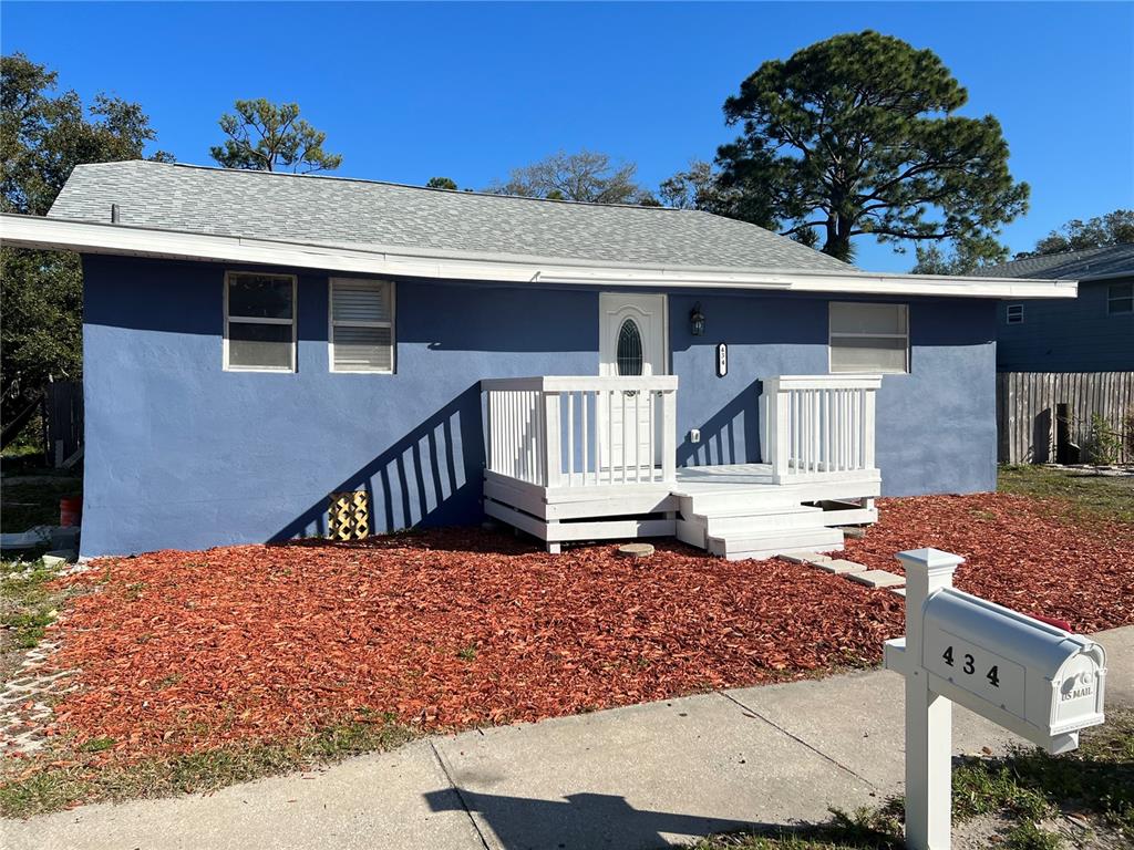 434 Riverside Drive Tarpon Springs, FL 34689 - Photo 1 of 1