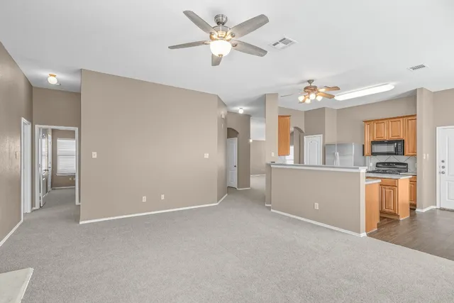 $1,850 | 257 Firwood North, Kyle, TX 78640