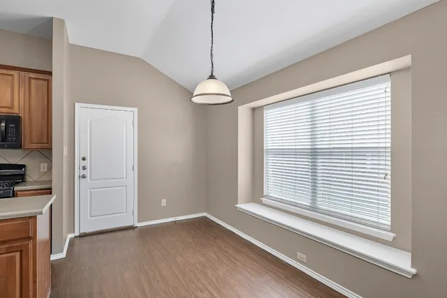 $1,850 | 257 Firwood North, Kyle, TX 78640