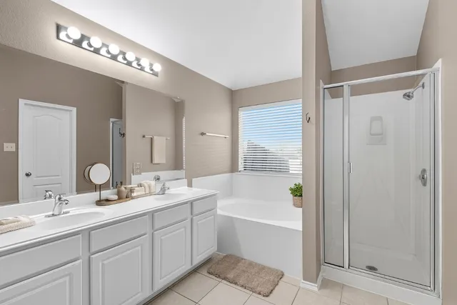 $1,850 | 257 Firwood North, Kyle, TX 78640