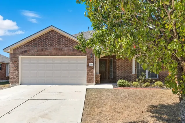 $1,850 | 257 Firwood North, Kyle, TX 78640