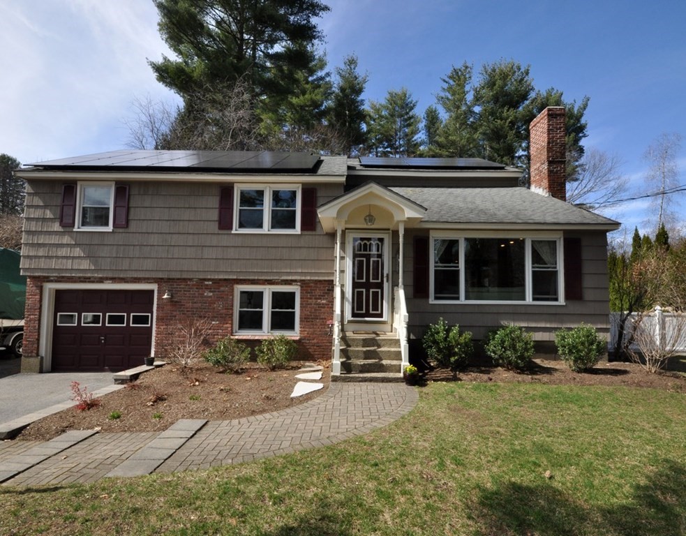 17 Old Marlboro Road Maynard, MA 01754 - Photo 1 of 42 Gallery Image 1