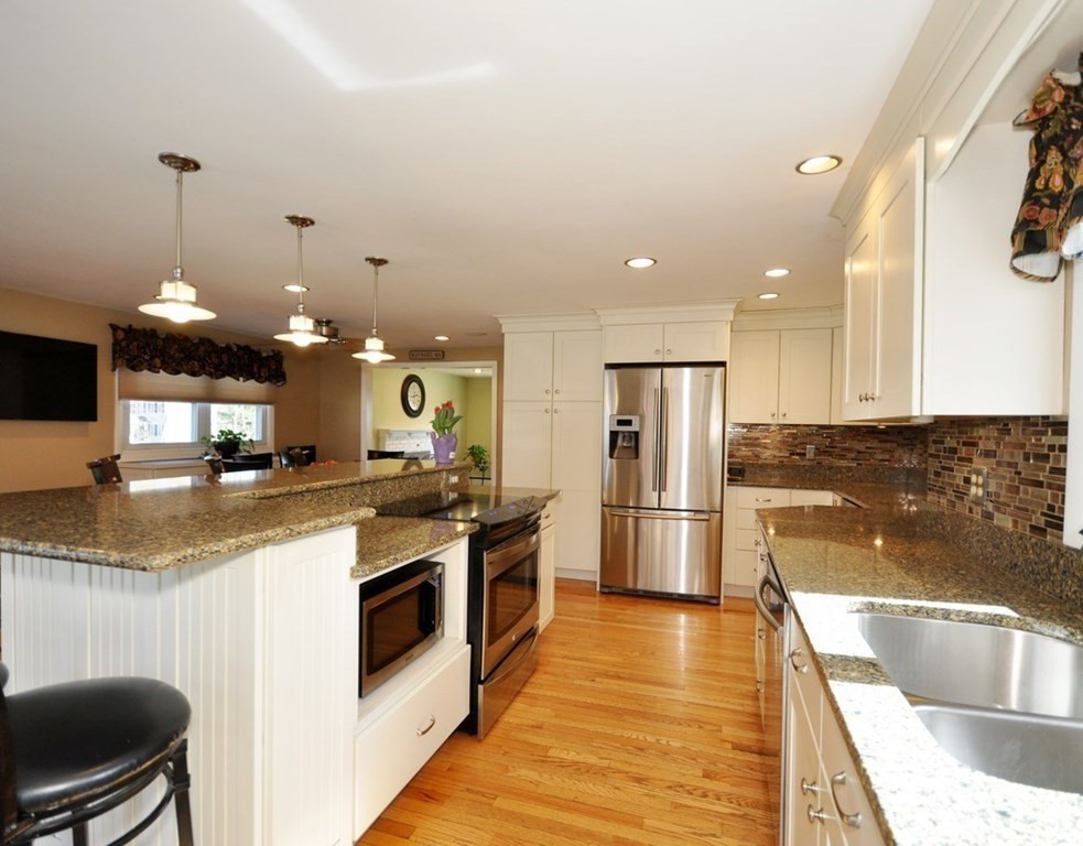 17 Old Marlboro Road Maynard, MA 01754 - Photo 11 of 42 Gallery Image 11