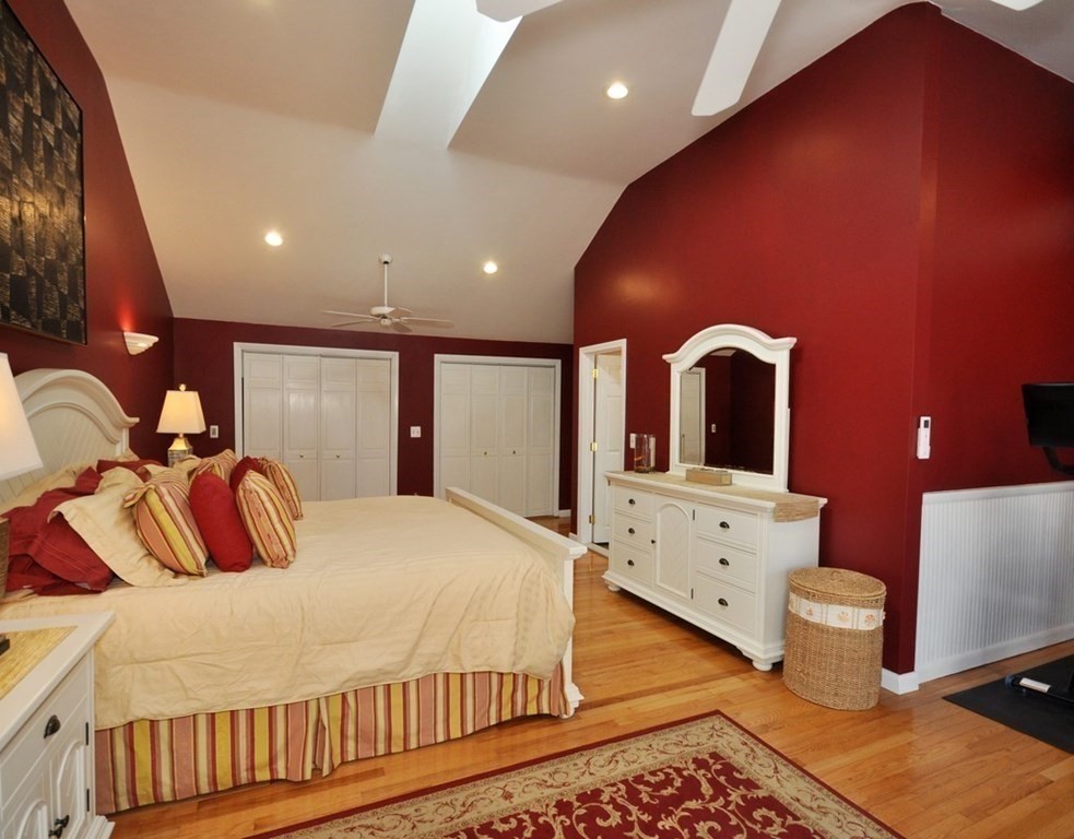 17 Old Marlboro Road Maynard, MA 01754 - Photo 18 of 42 Gallery Image 18