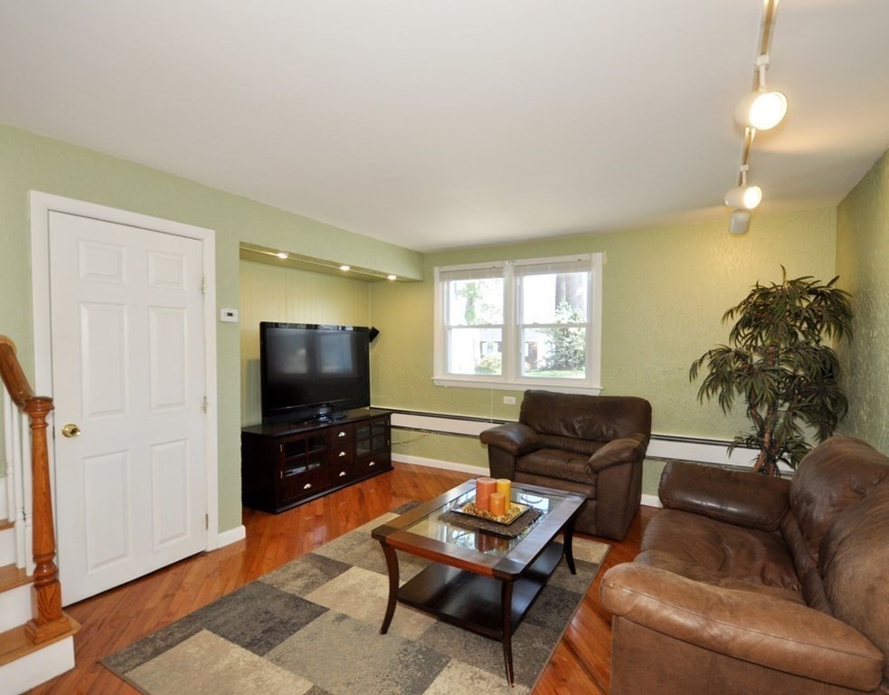 17 Old Marlboro Road Maynard, MA 01754 - Photo 31 of 42 Gallery Image 31
