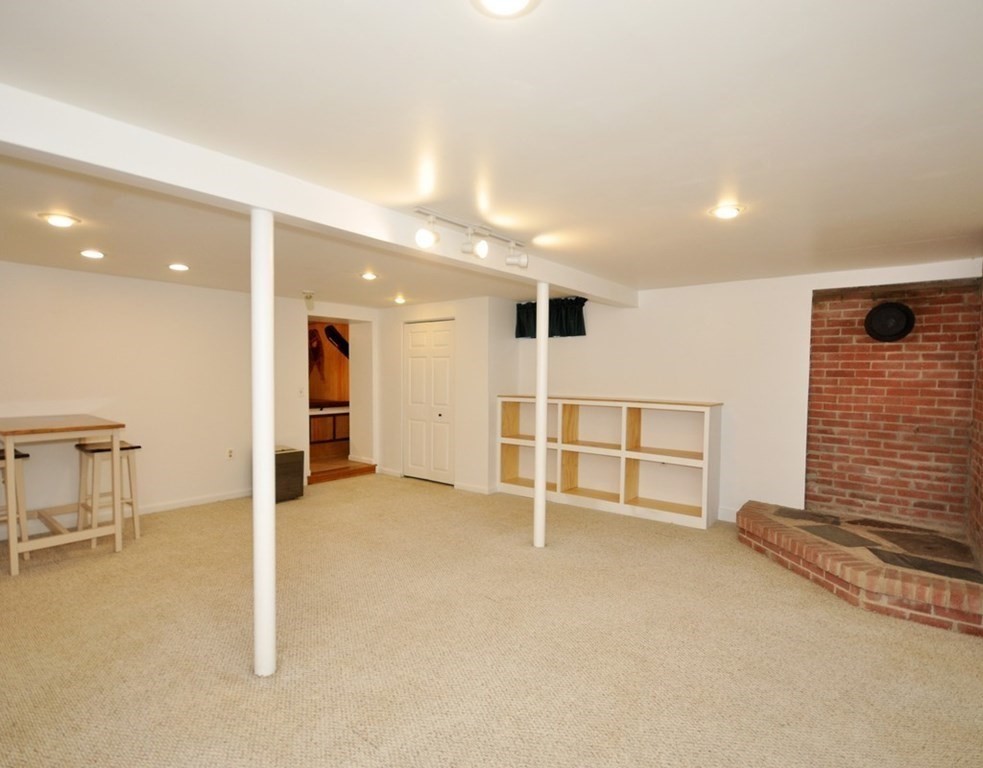 17 Old Marlboro Road Maynard, MA 01754 - Photo 32 of 42 Gallery Image 32