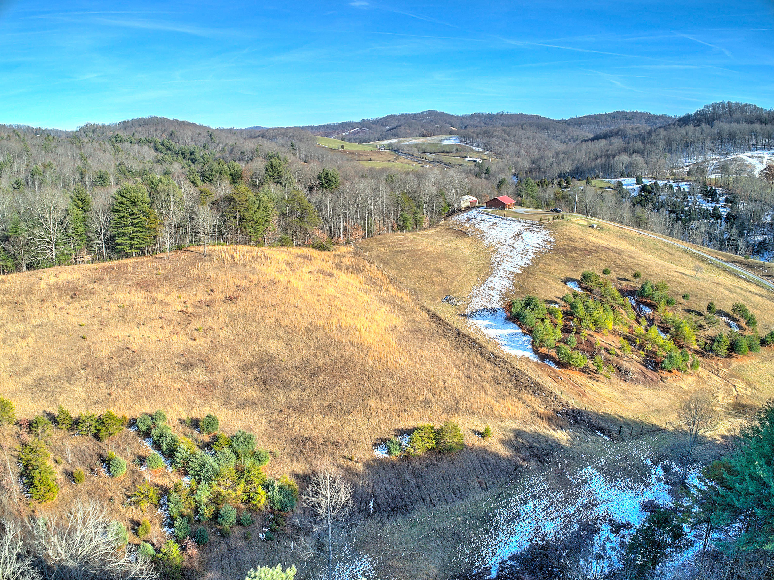10357 Rich Valley Road Bristol, VA 24202 - Photo 2 of 38 Powder Branch Rd-13