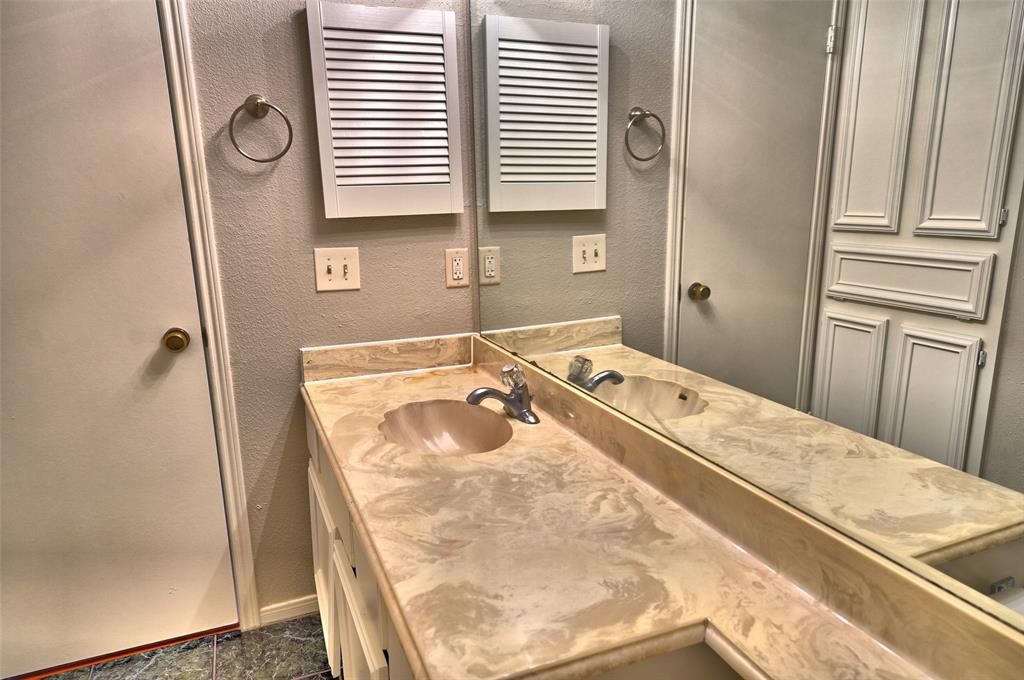 9206 Prairie Trails Drive Spring, TX 77379 - Photo 11 of 19