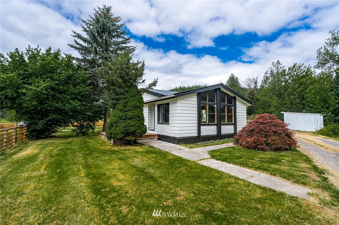 1306 C Hining Road Winlock, WA 98596 - Photo 1 of 32