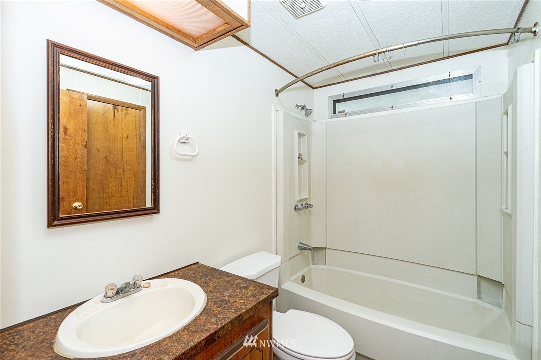 1306 C Hining Road Winlock, WA 98596 - Photo 16 of 32