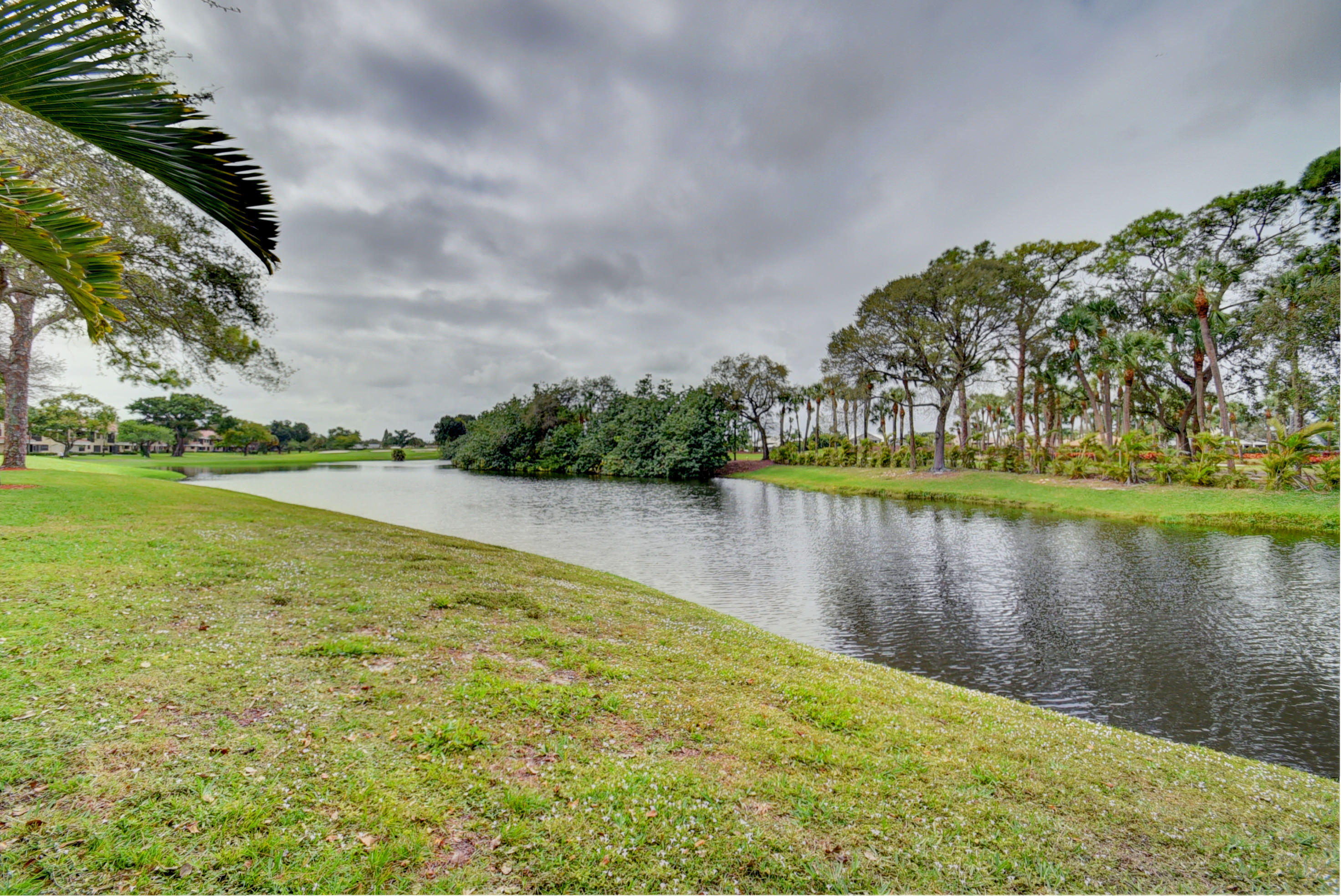 17282 Boca Club Boulevard, Unit 1901 Boca Raton, FL 33487 - Photo 26 of 45 Pond View