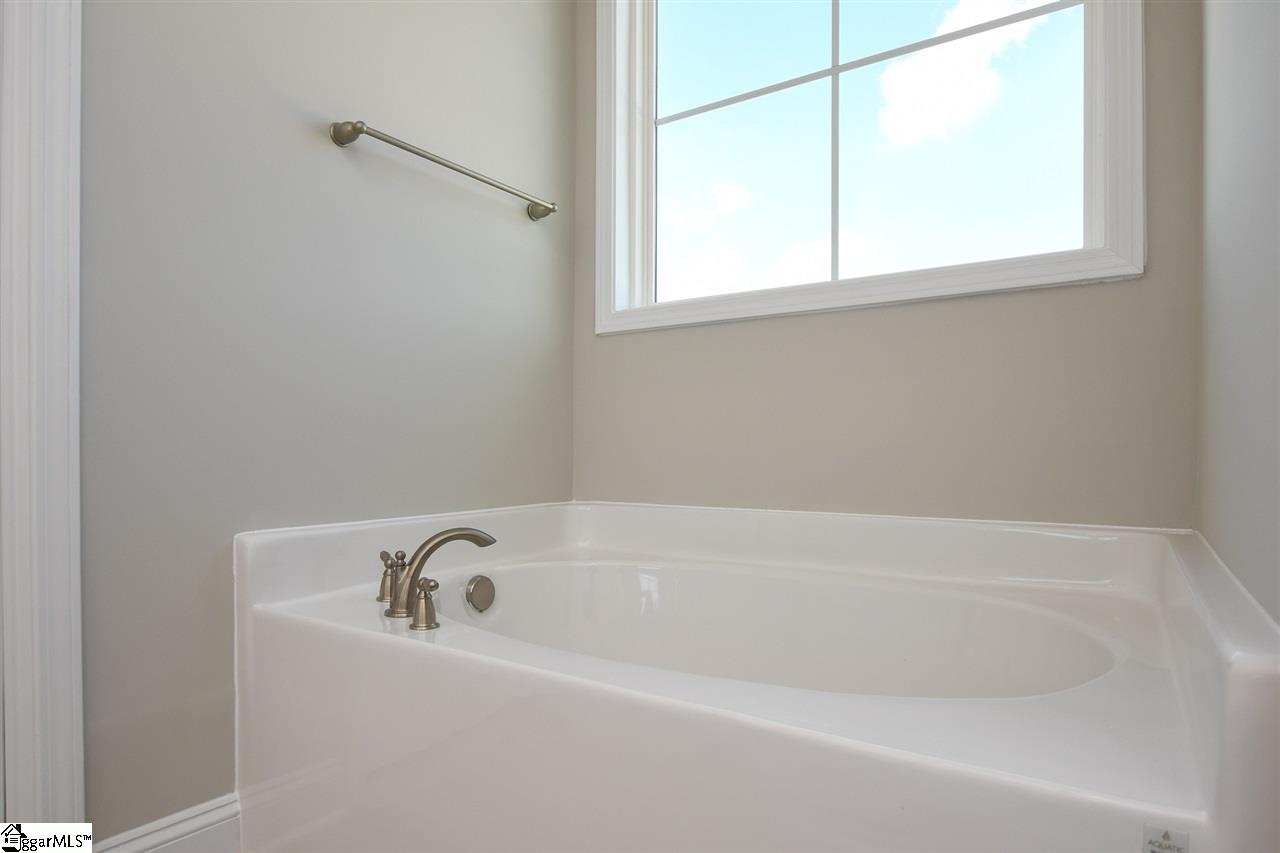 102 Buchanan Ridge Road Taylors, SC 29687 - Photo 29 of 32 Gallery Image 29