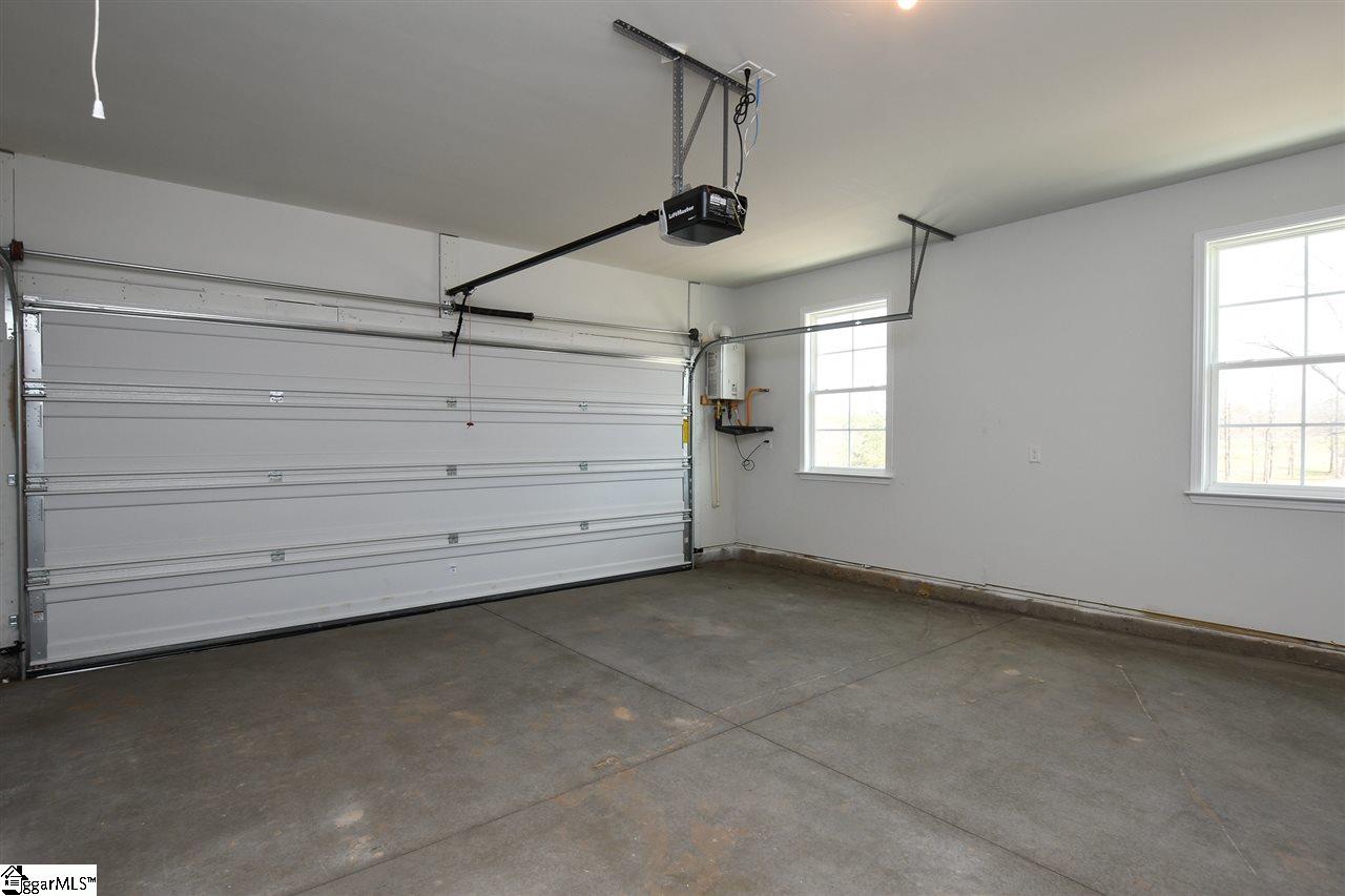102 Buchanan Ridge Road Taylors, SC 29687 - Photo 10 of 32 Gallery Image 10