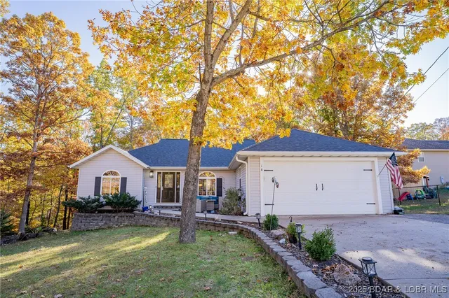 $310,000 | 18 Kathryn Court, Camdenton, MO 65020