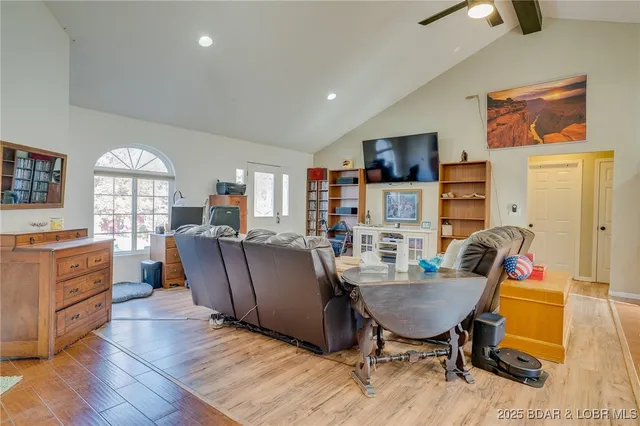 $299,000 | 18 Kathryn Court, Camdenton, MO 65020